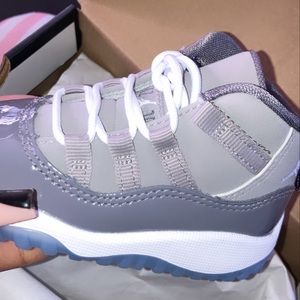 Jordan 11 cool greys